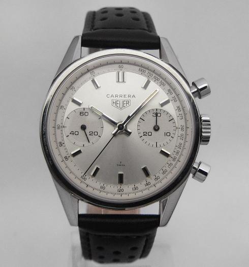 HEUER Carrera Tachy